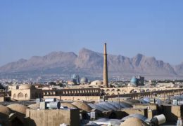 La risposta all’Iran è arrivata: attaccata base militare a Isfahan