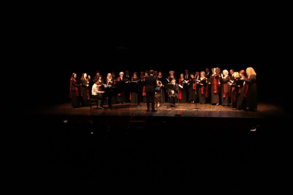 La musica che parla di noi, i 30 anni del Coro Ha-kol
