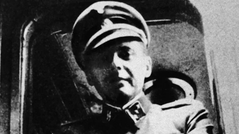 Con quali soldi i criminali nazisti fuggirono in Argentina? Adesso disponibili i documenti declassificati Con quali soldi i criminali nazisti fuggirono in Argentina? Adesso disponibili i documenti declassificati