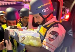 Tel Aviv, tratto in salvo un neonato di quattro giorni dopo un attacco missilistico