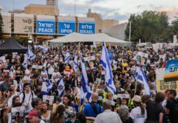 Israele accoglie i 20 ostaggi liberati
