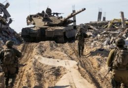 Hamas viola il cessate il fuoco. Israele risponde con raid aerei sulla Striscia di Gaza
