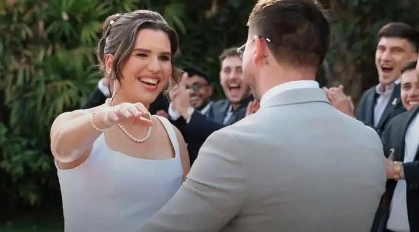 Soldatessa israeliana si sposa dopo mesi di coma