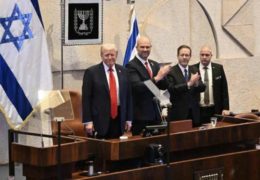 Trump alla Knesset: “Israele è più forte, rispettato e sicuro che mai”