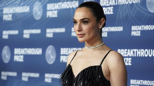 Gal Gadot vince il Genesis Prize 2026: voce d’Israele dopo il 7 ottobre Gal Gadot vince il Genesis Prize 2026: voce d’Israele dopo il 7 ottobre