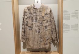 Living Memory: una nuova esposizione per raccontare la Shoah attraverso gli oggetti