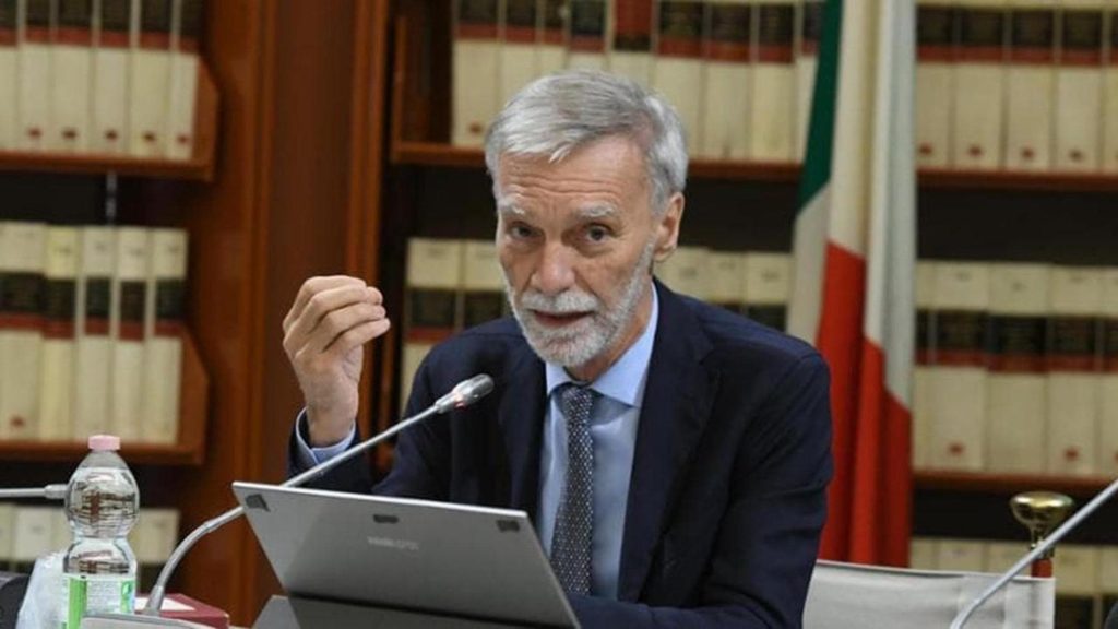 Antisemitismo, il DDL Delrio divide il PD: firme ritirate e tensione nel gruppo