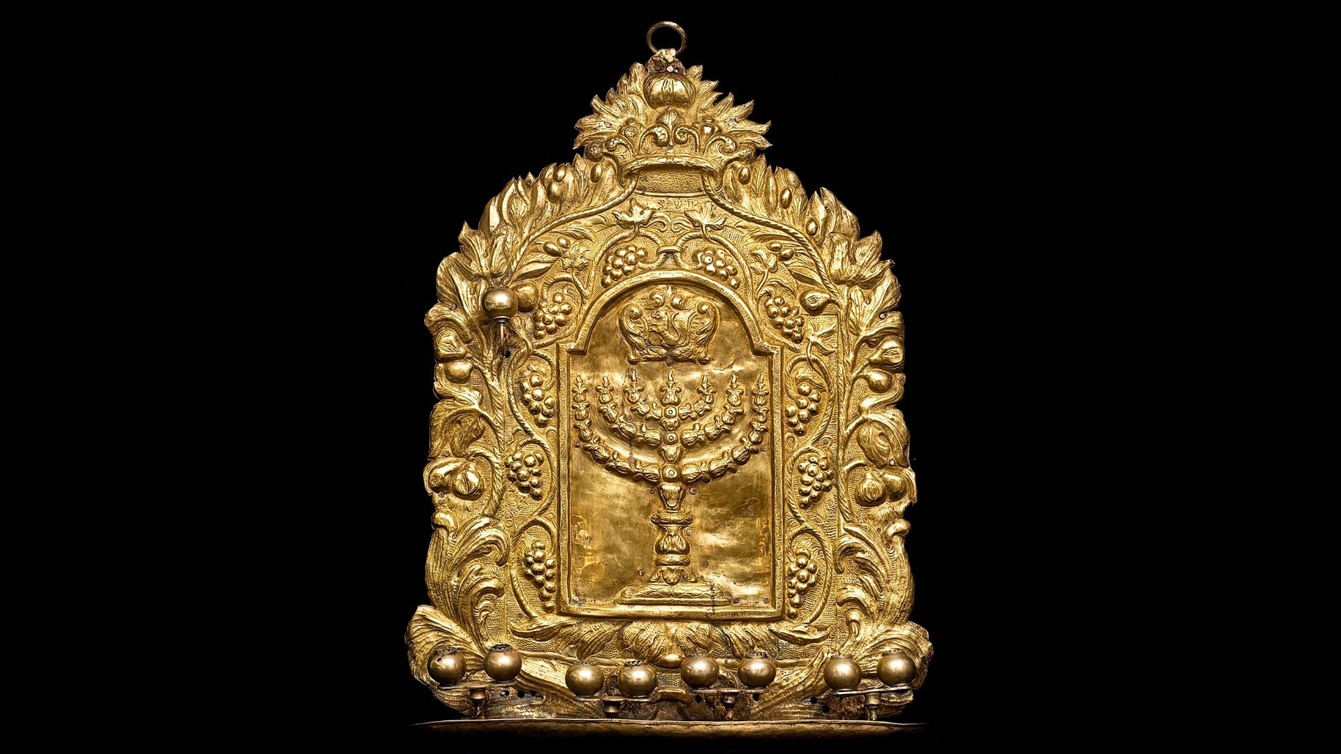 Una chanukkià particolare Una chanukkià particolare