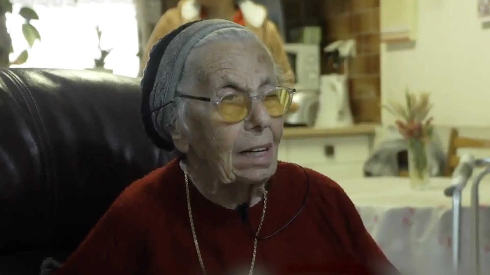 Muore a 102 anni Yocheved Gold: da bambina si rifiutò di dare i fiori a Hitler